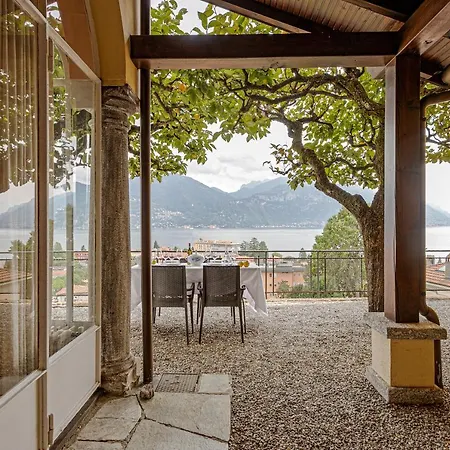With Dreaming Lake View & Parking